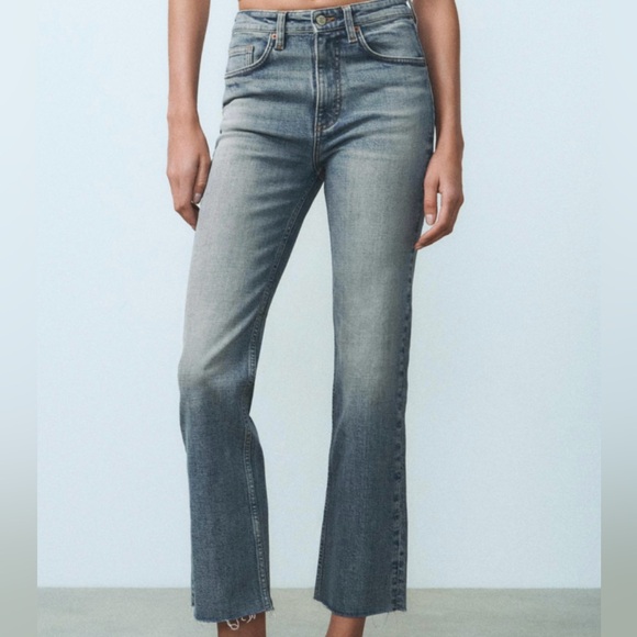 Zara cropped flare jean - Picture 3 of 3